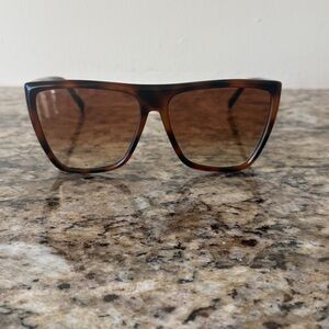 GIVENCHY DARK HAVANA/ BROWN GRADIENT UNISEX
SUNGLASSES GV 7181/S